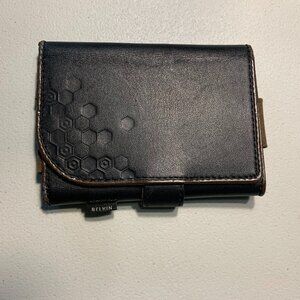 Belkin RFID black and brown wallet EUC